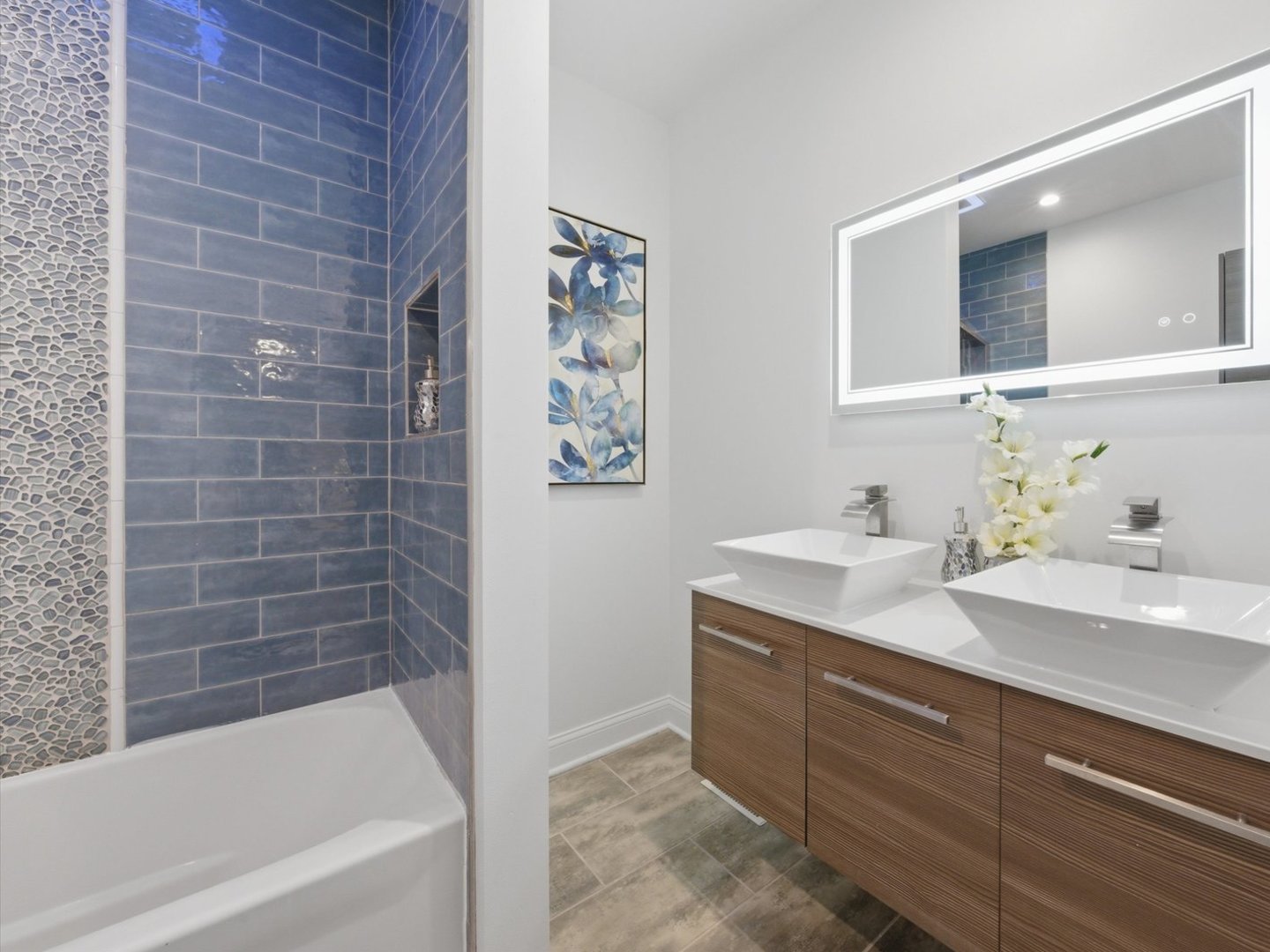 10203 S Sangamon Street, Chicago, IL 60643