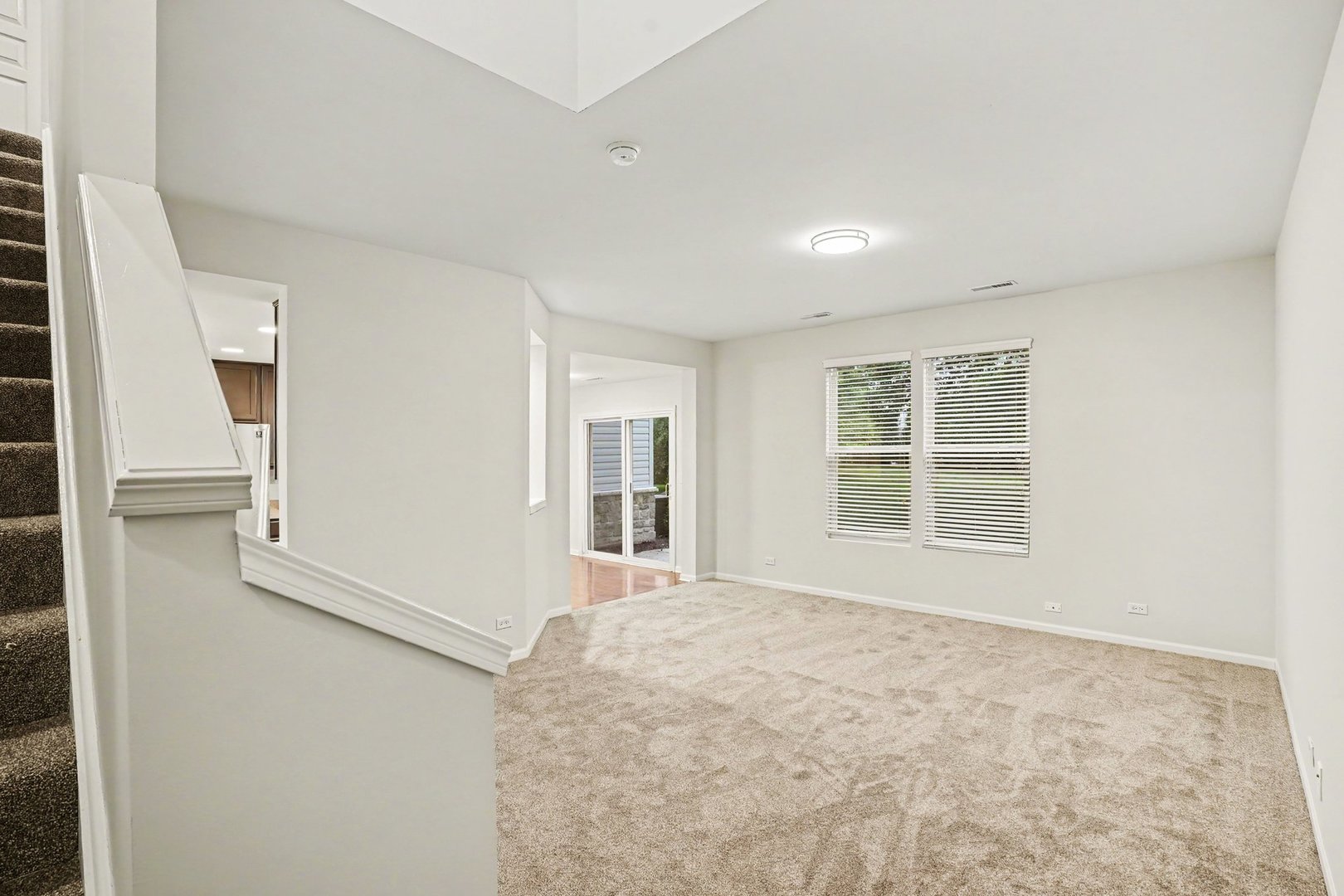 608 Hawley Drive, Oswego, IL 60543