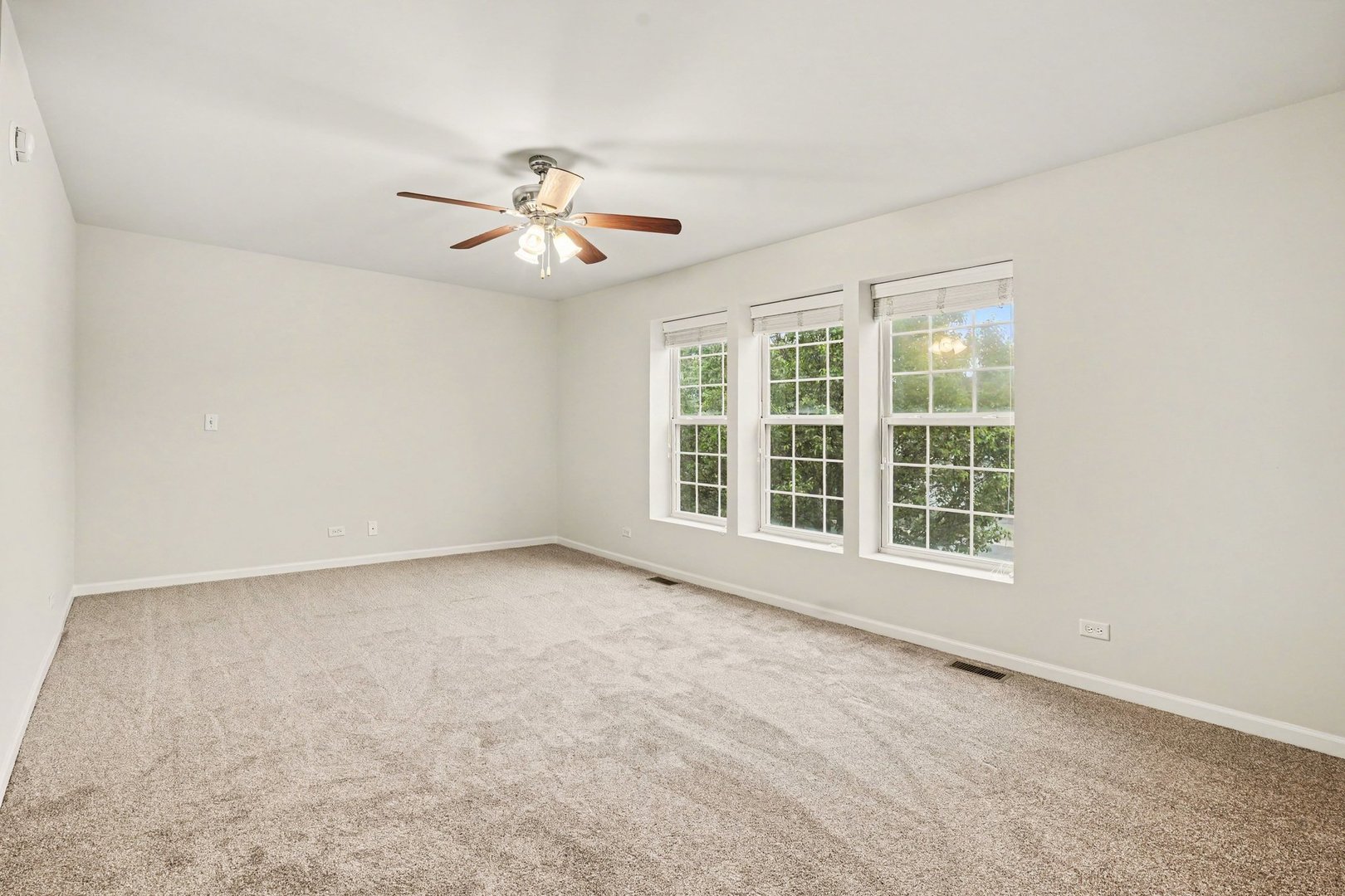 608 Hawley Drive, Oswego, IL 60543