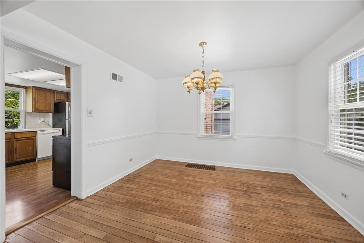 619 Westchester Boulevard, Westchester, IL 60154