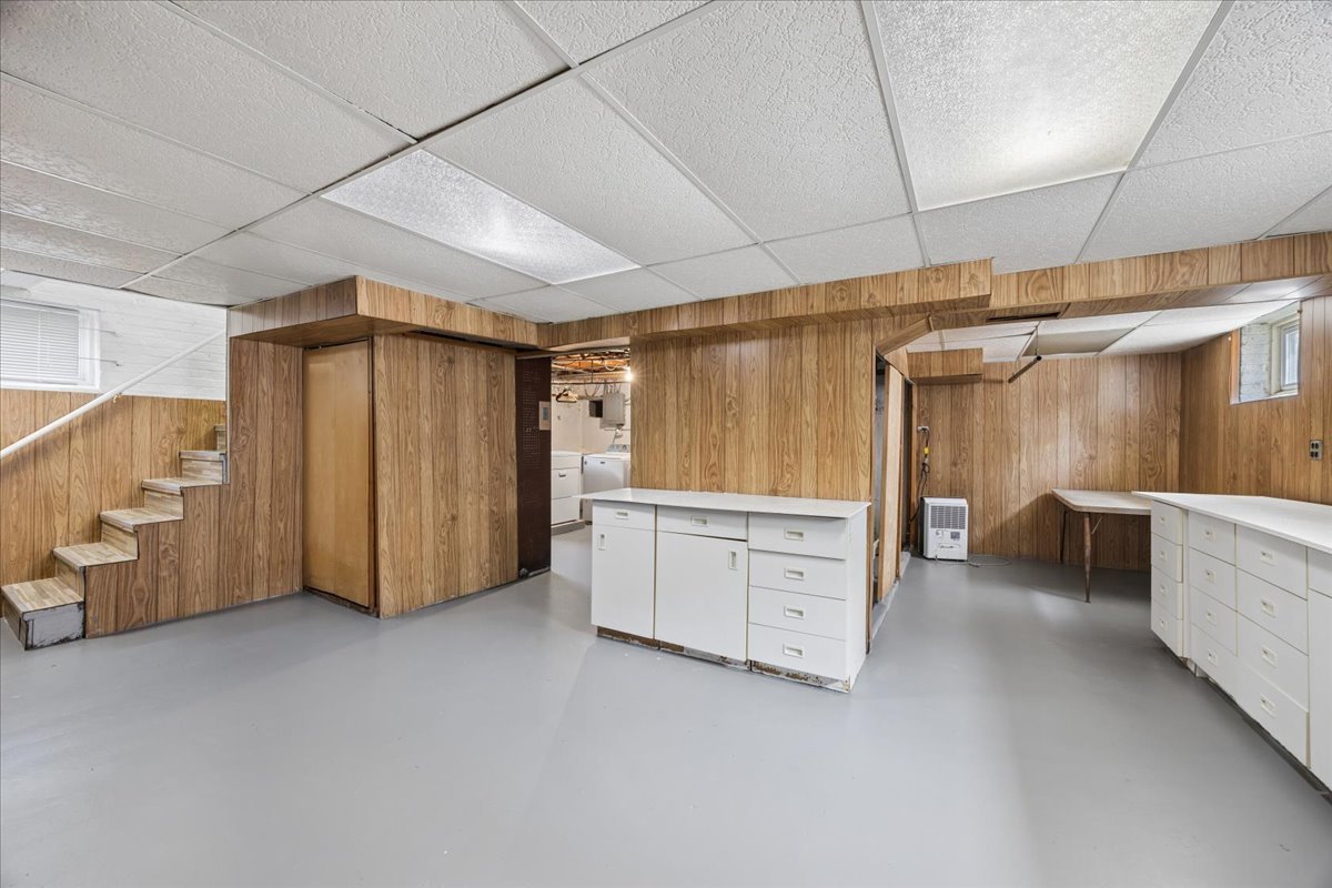 619 Westchester Boulevard, Westchester, IL 60154