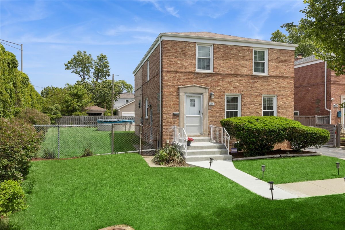 619 Westchester Boulevard, Westchester, IL 60154