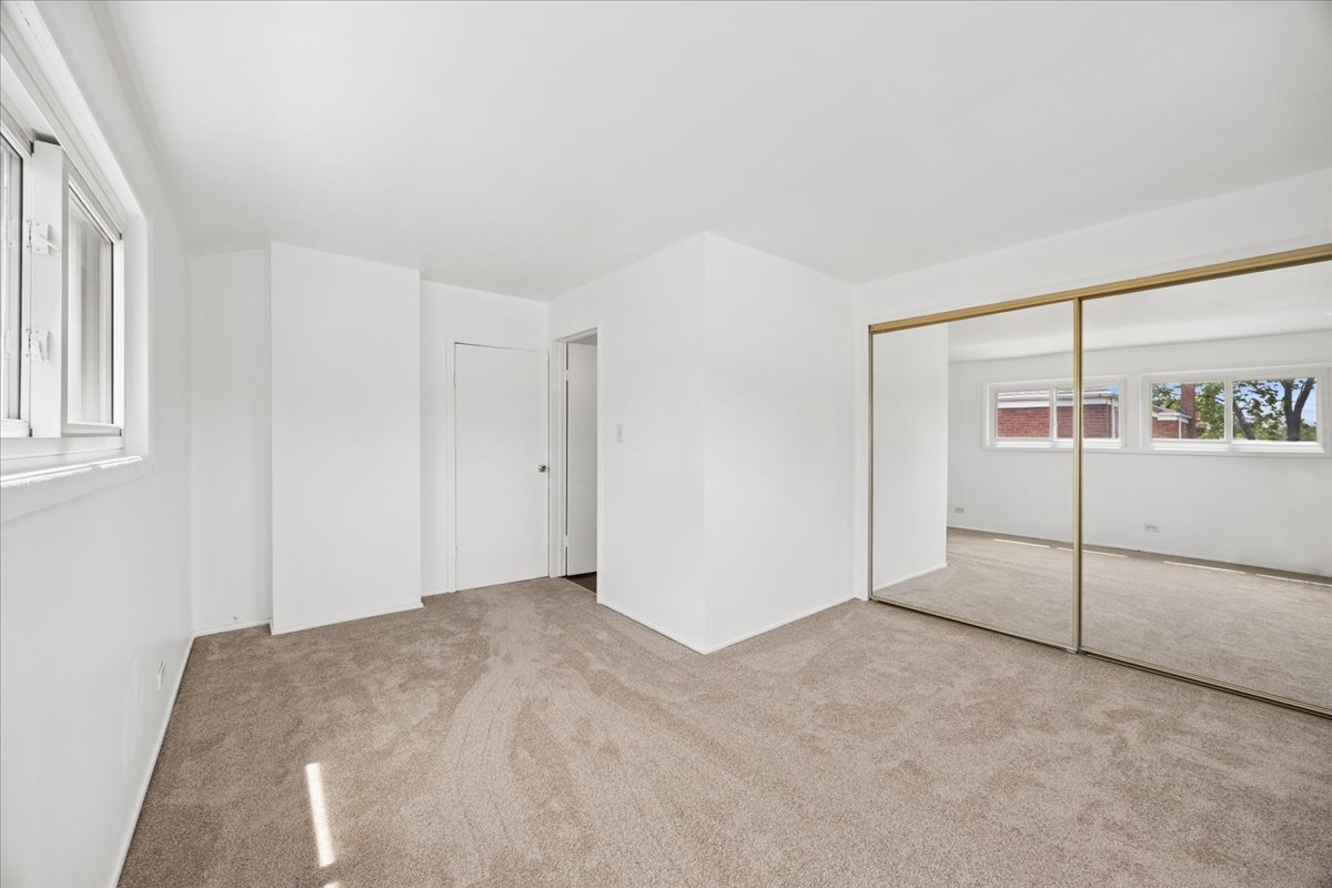 619 Westchester Boulevard, Westchester, IL 60154
