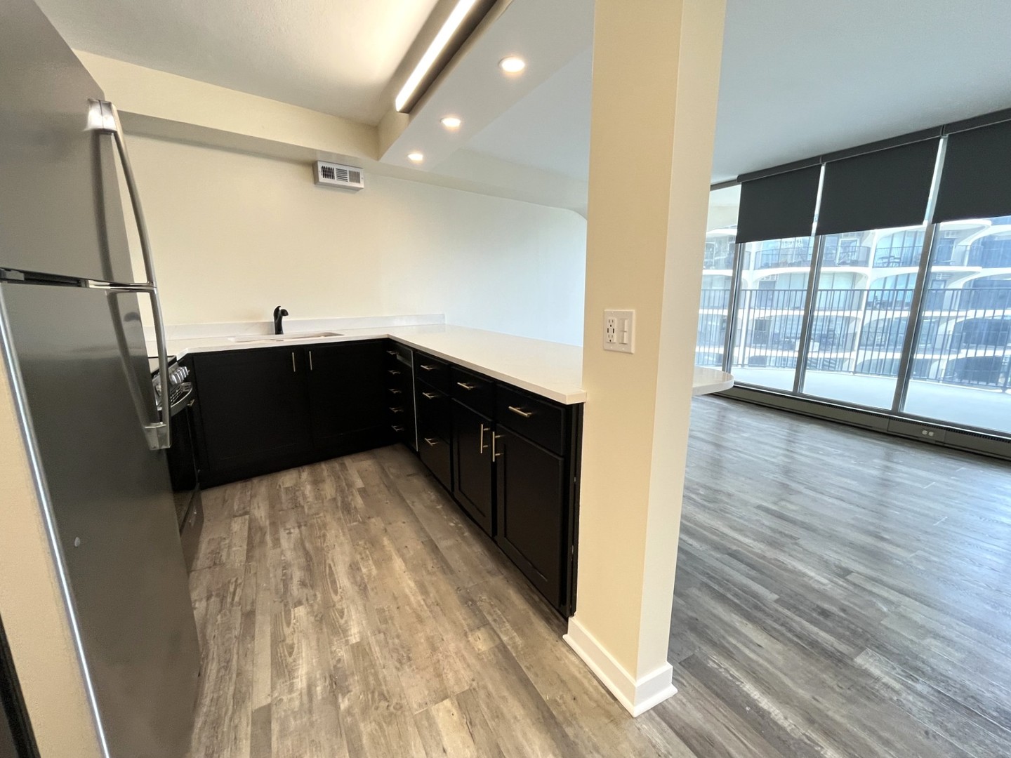300 N State Street #5225, Chicago, IL 60654