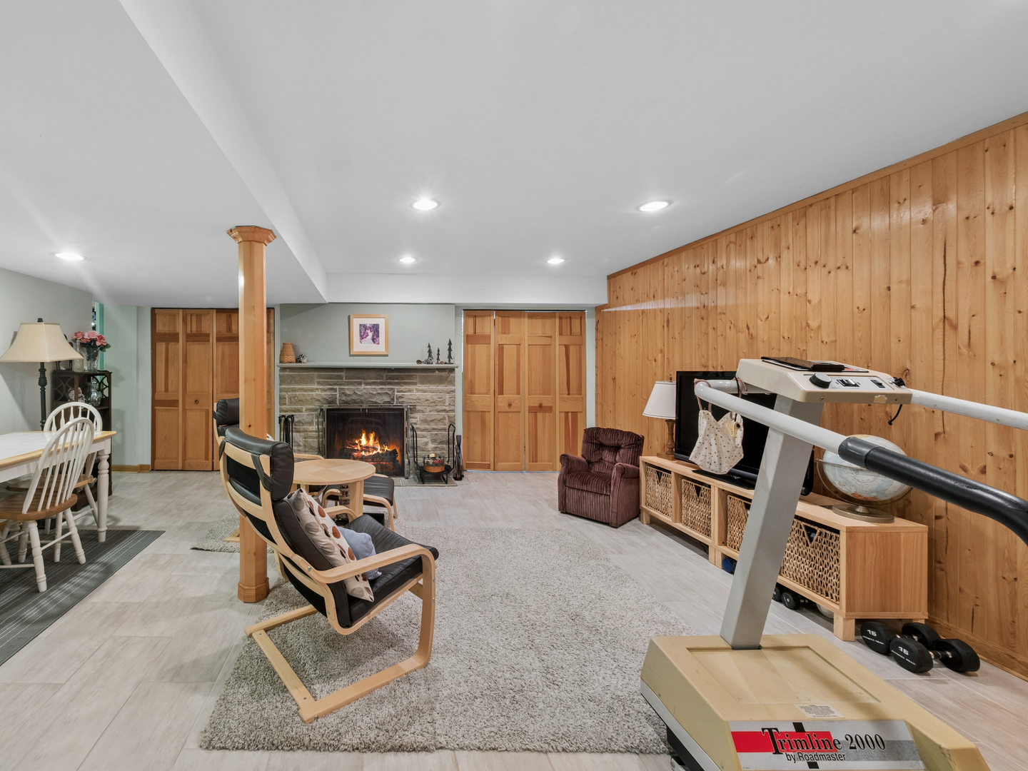 819 S Beverly Lane, Arlington Heights, IL 60005