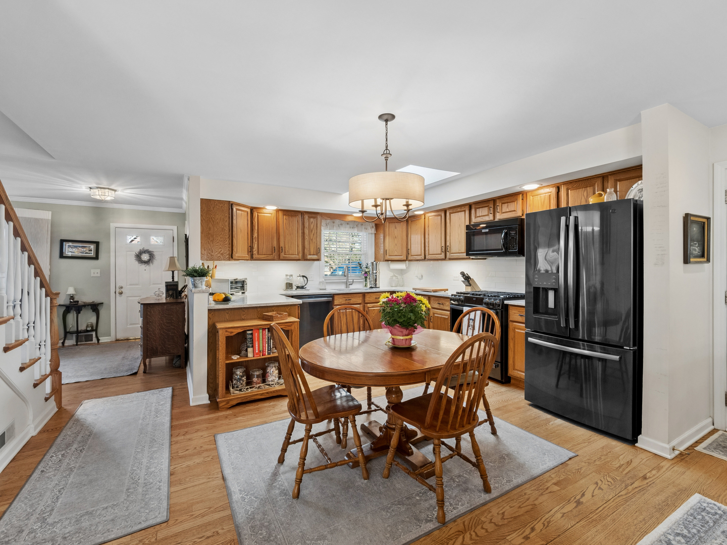 819 S Beverly Lane, Arlington Heights, IL 60005