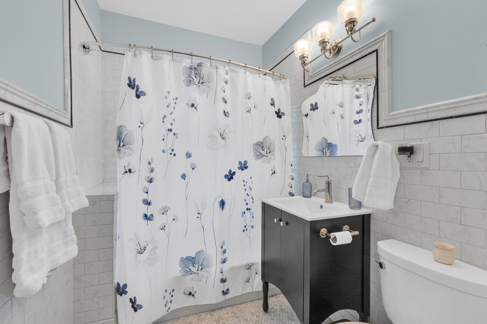 10520 S Hamilton Avenue, Chicago, IL 60643