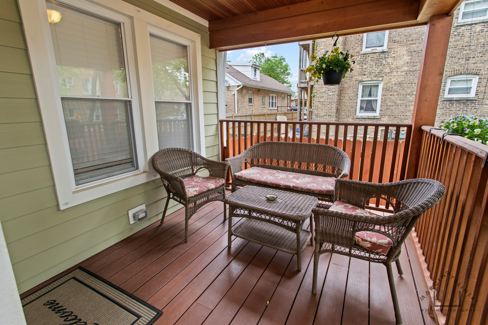 5010 W Newport Avenue, Chicago, IL 60641