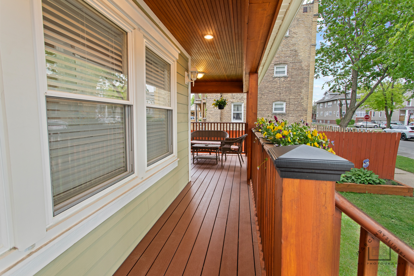 5010 W Newport Avenue, Chicago, IL 60641