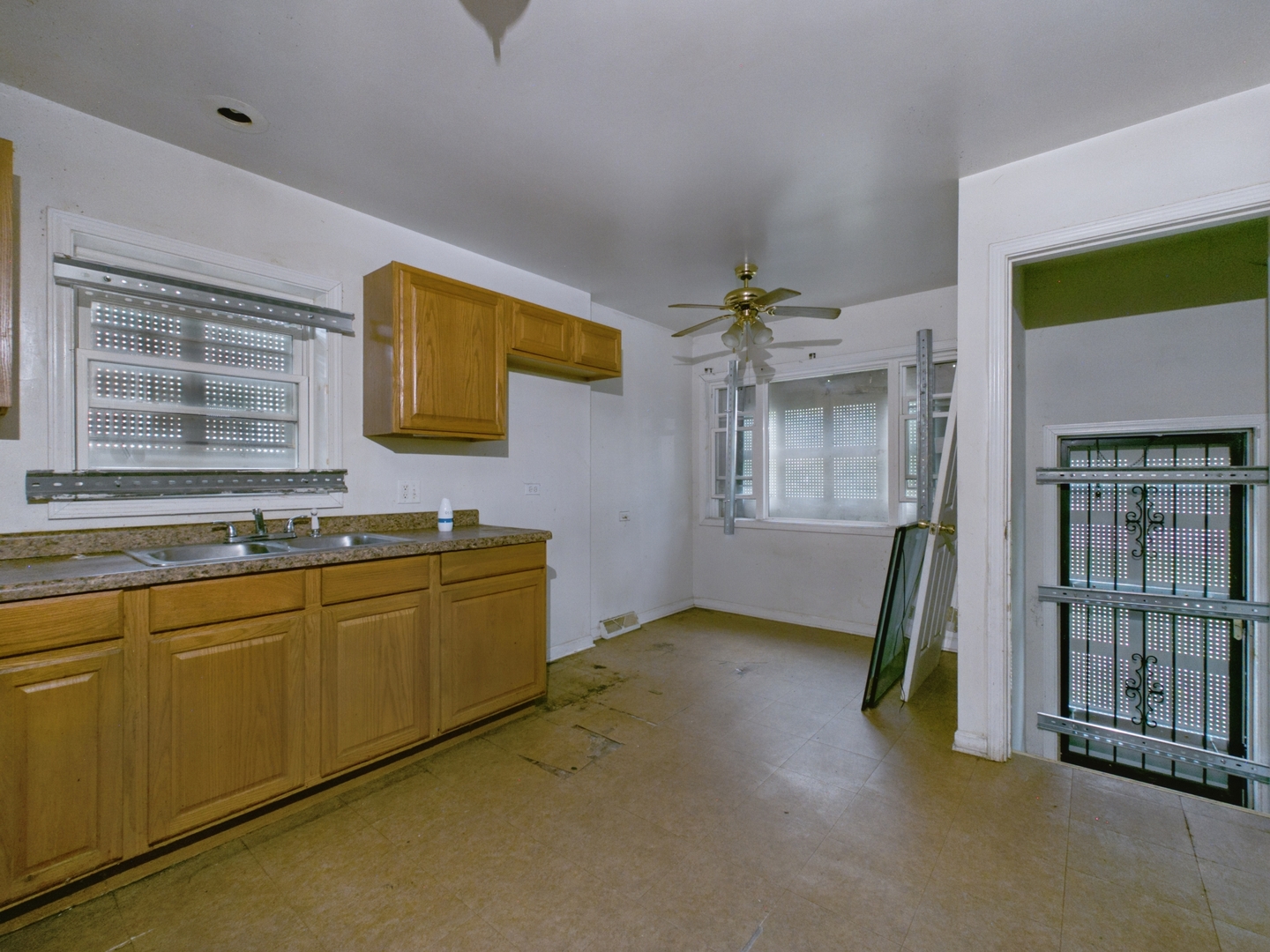 703 W 116th Street, Chicago, IL 60628