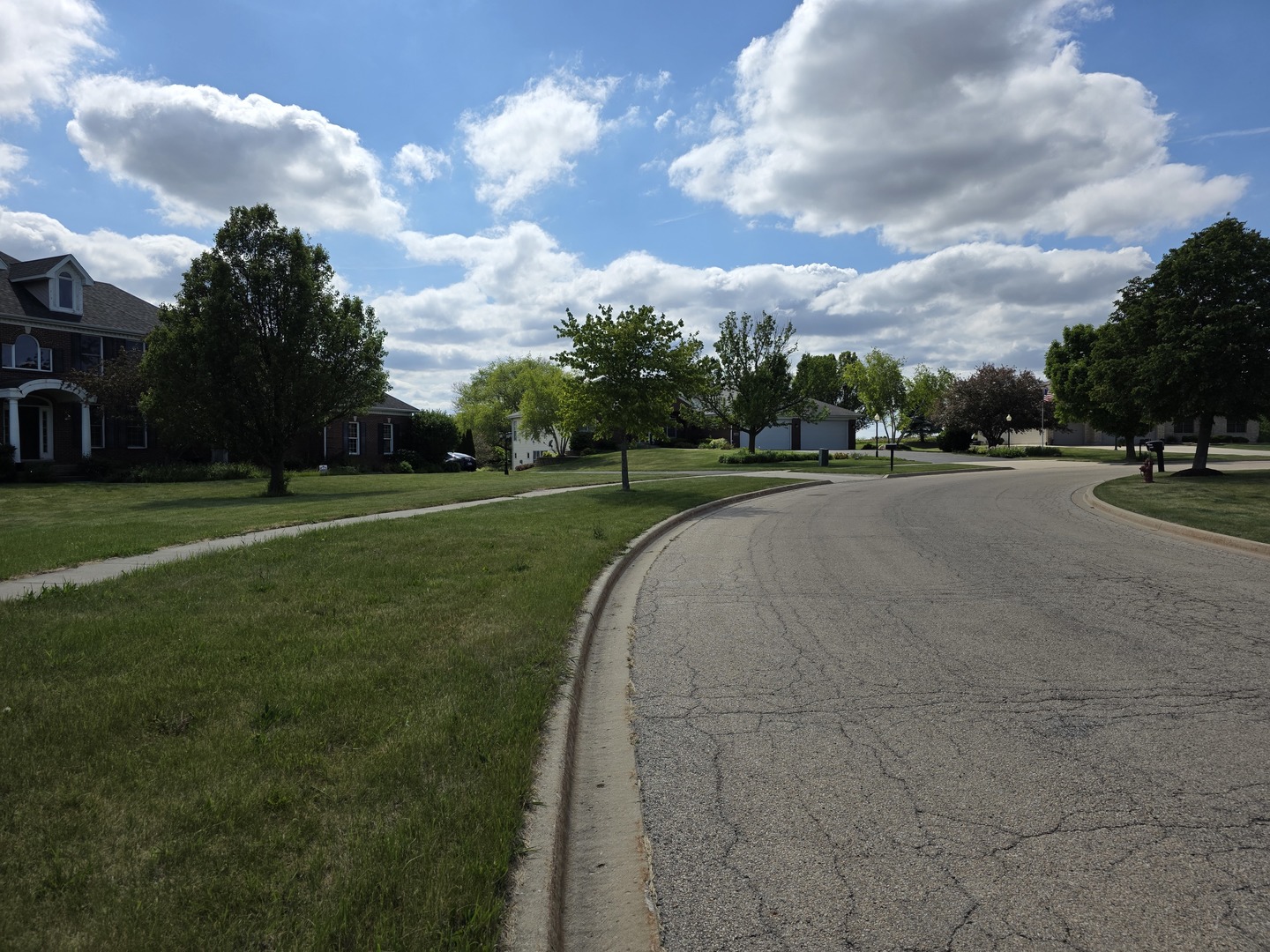 1375 Pheasant Trail, Hampshire, IL 60140