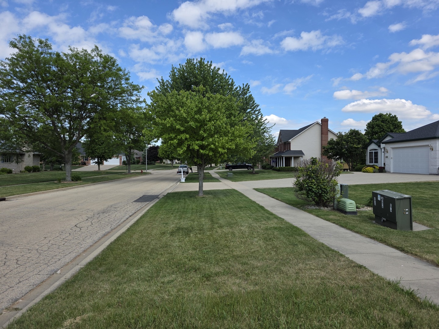 1375 Pheasant Trail, Hampshire, IL 60140