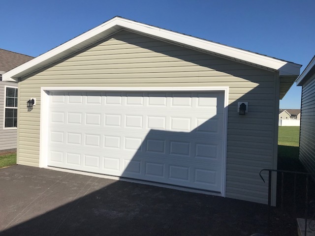 22439 S Remington Drive, Channahon, IL 60410