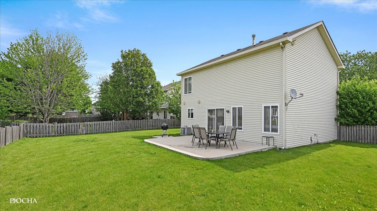 542 S Scott Lane, Romeoville, IL 60446