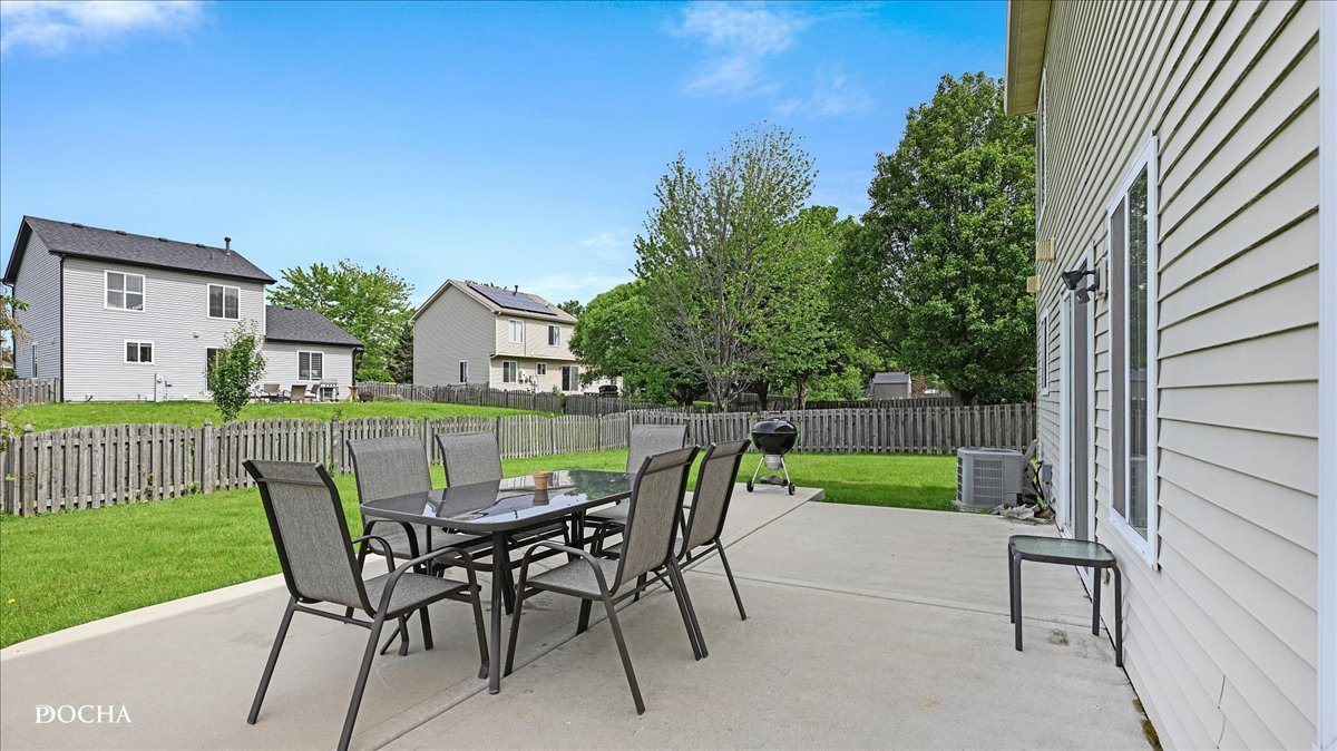 542 S Scott Lane, Romeoville, IL 60446