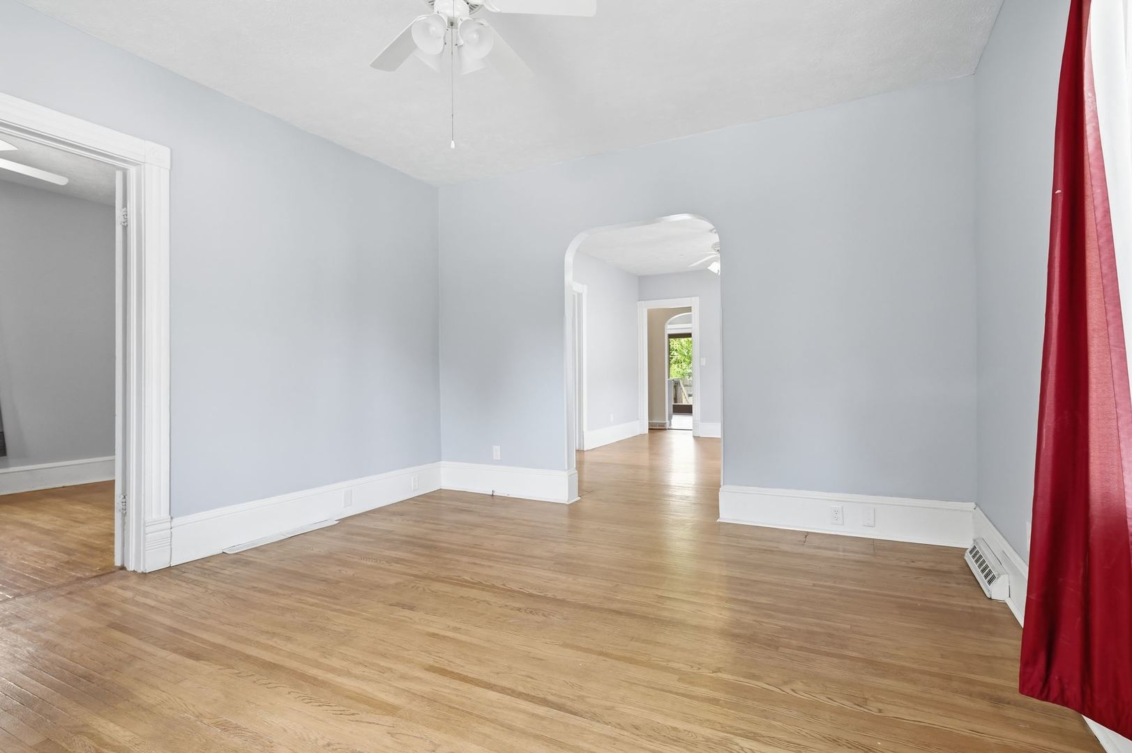 1205 S Lee Street, Bloomington, IL 61701