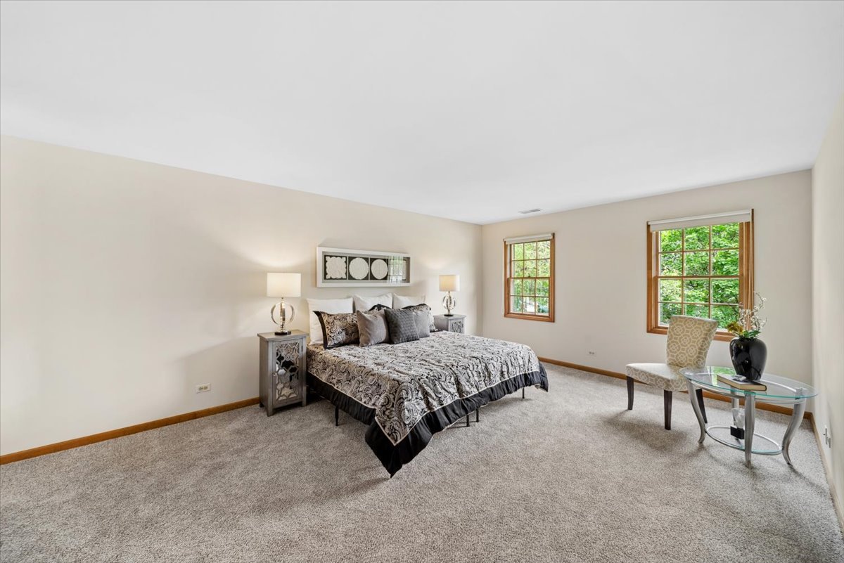 116 Northampton Drive, Oswego, IL 60543