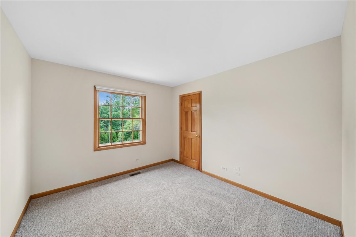 116 Northampton Drive, Oswego, IL 60543