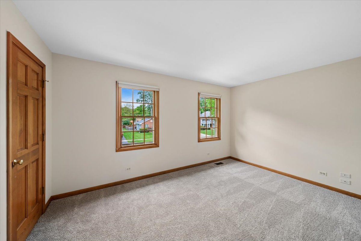 116 Northampton Drive, Oswego, IL 60543
