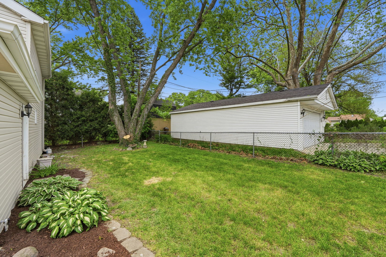 146 S Fremont Street, Palatine, IL 60067
