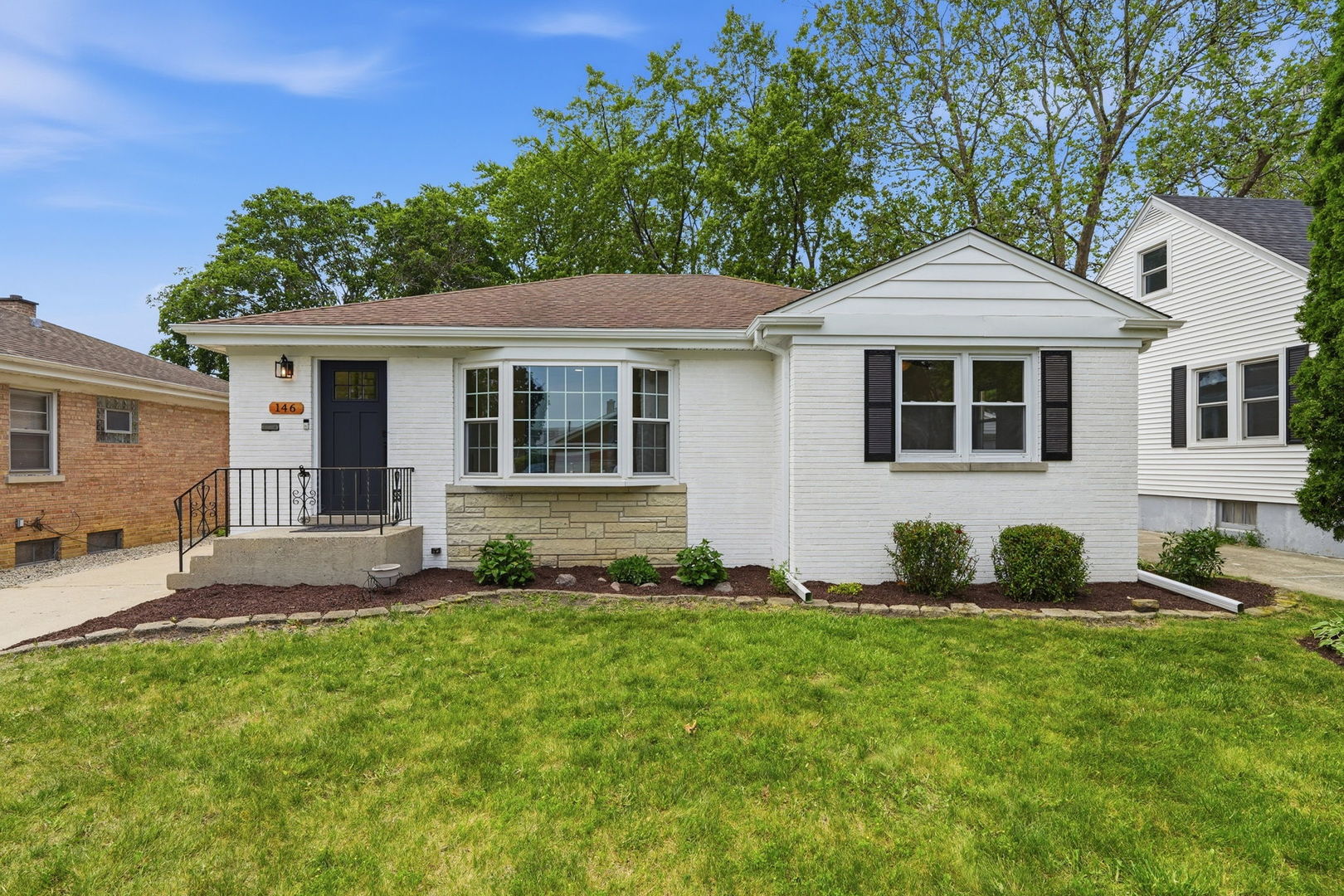 146 S Fremont Street, Palatine, IL 60067