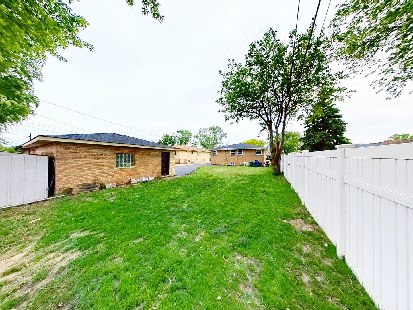 5544 Oakdale Drive, Oak Lawn, IL 60453