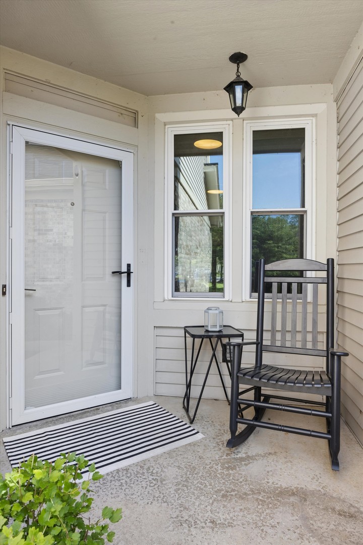 1239 Tennyson Lane #1239, Naperville, IL 60540