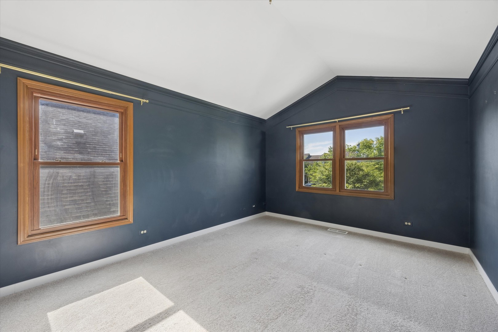 1239 Tennyson Lane #1239, Naperville, IL 60540