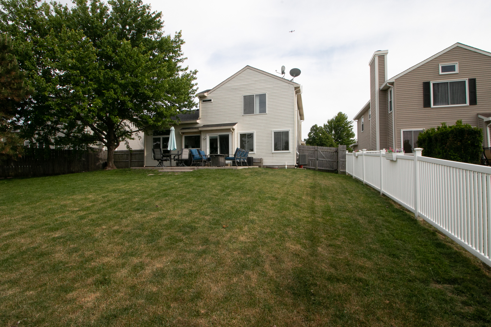 354 Millwood Drive, Bartlett, IL 60103
