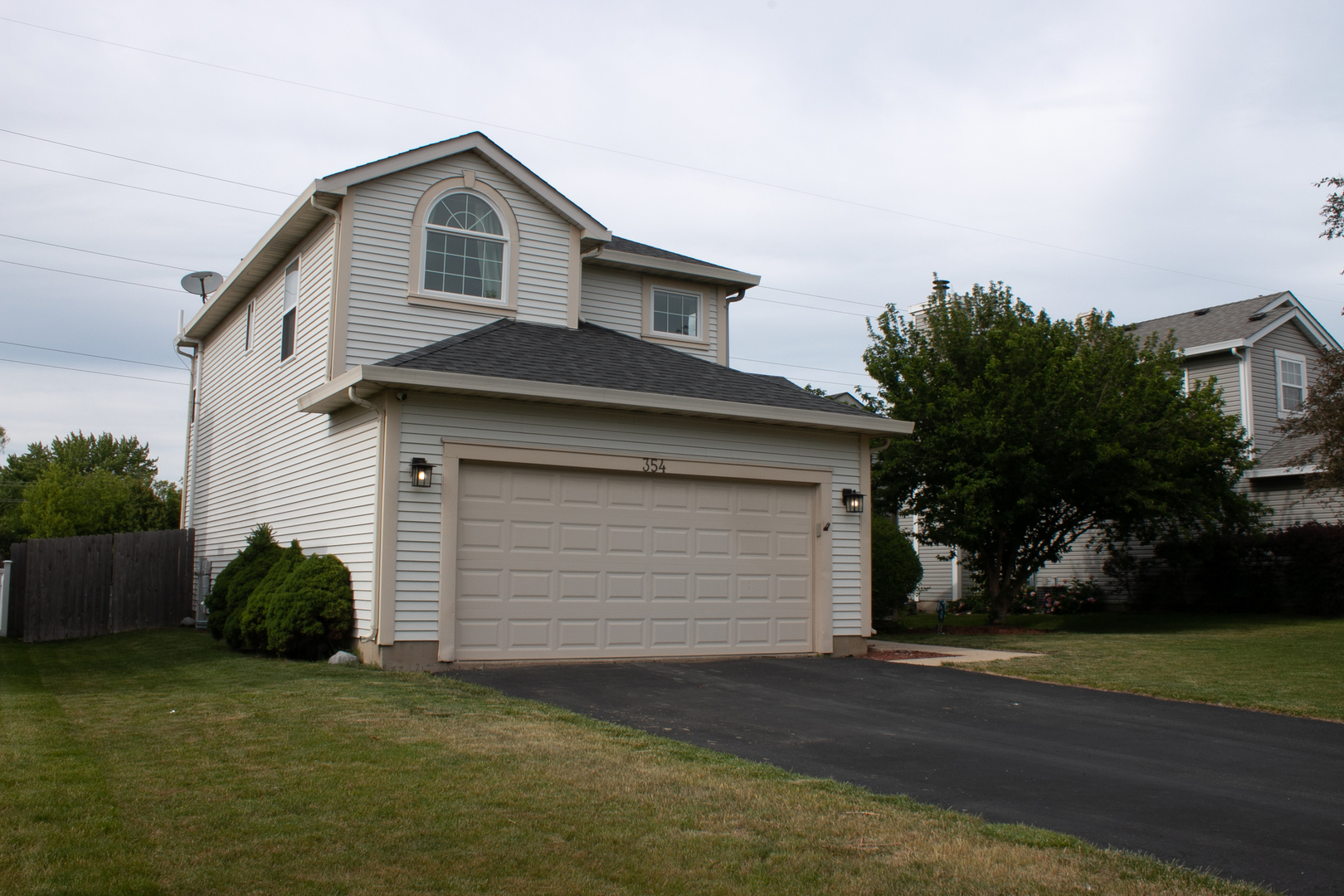 354 Millwood Drive, Bartlett, IL 60103