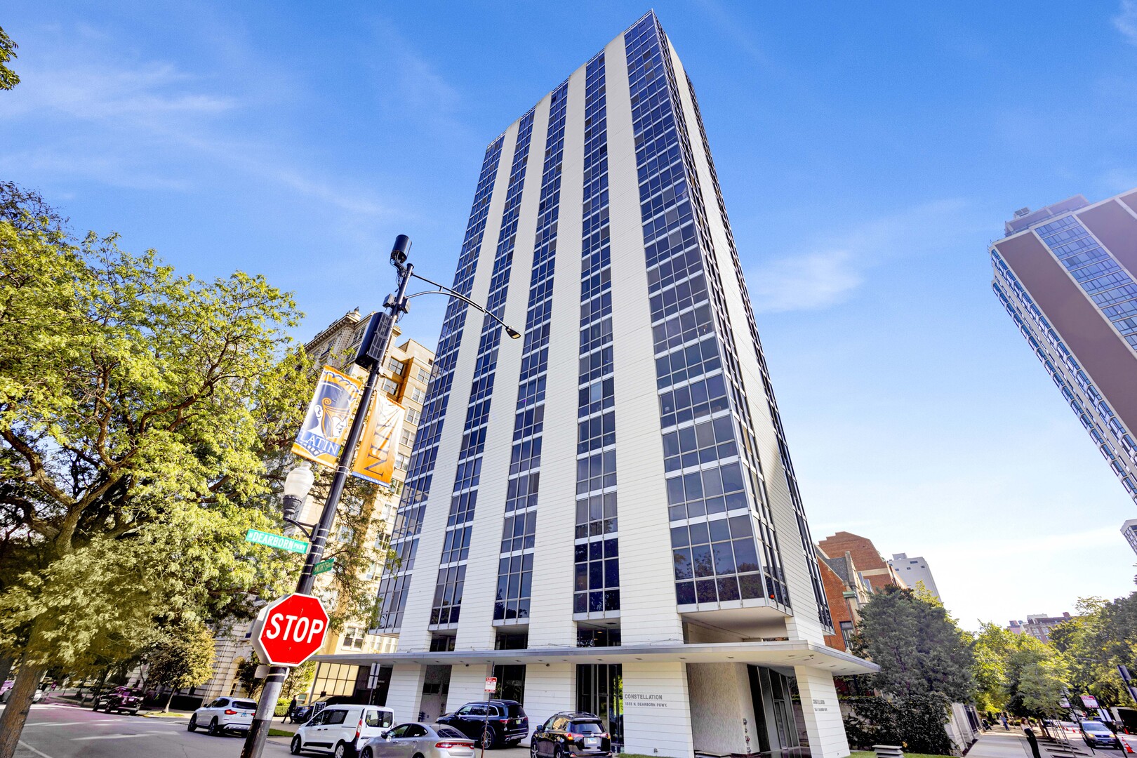 1555 N Dearborn Parkway #8C, Chicago, IL 60610