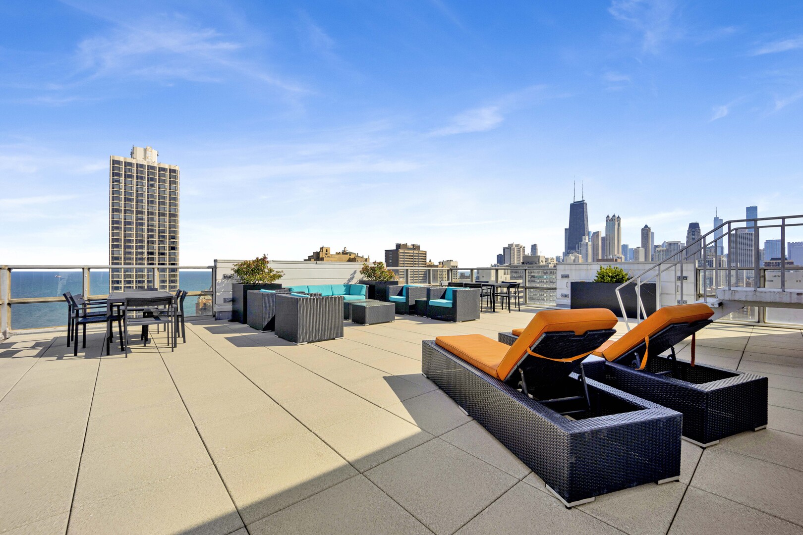 1555 N Dearborn Parkway #8C, Chicago, IL 60610
