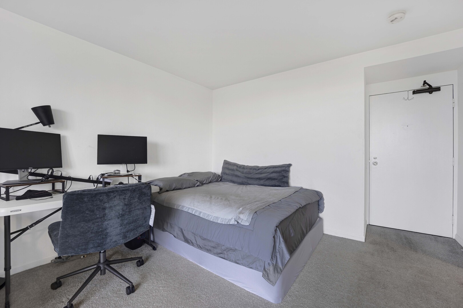 1555 N Dearborn Parkway #8C, Chicago, IL 60610