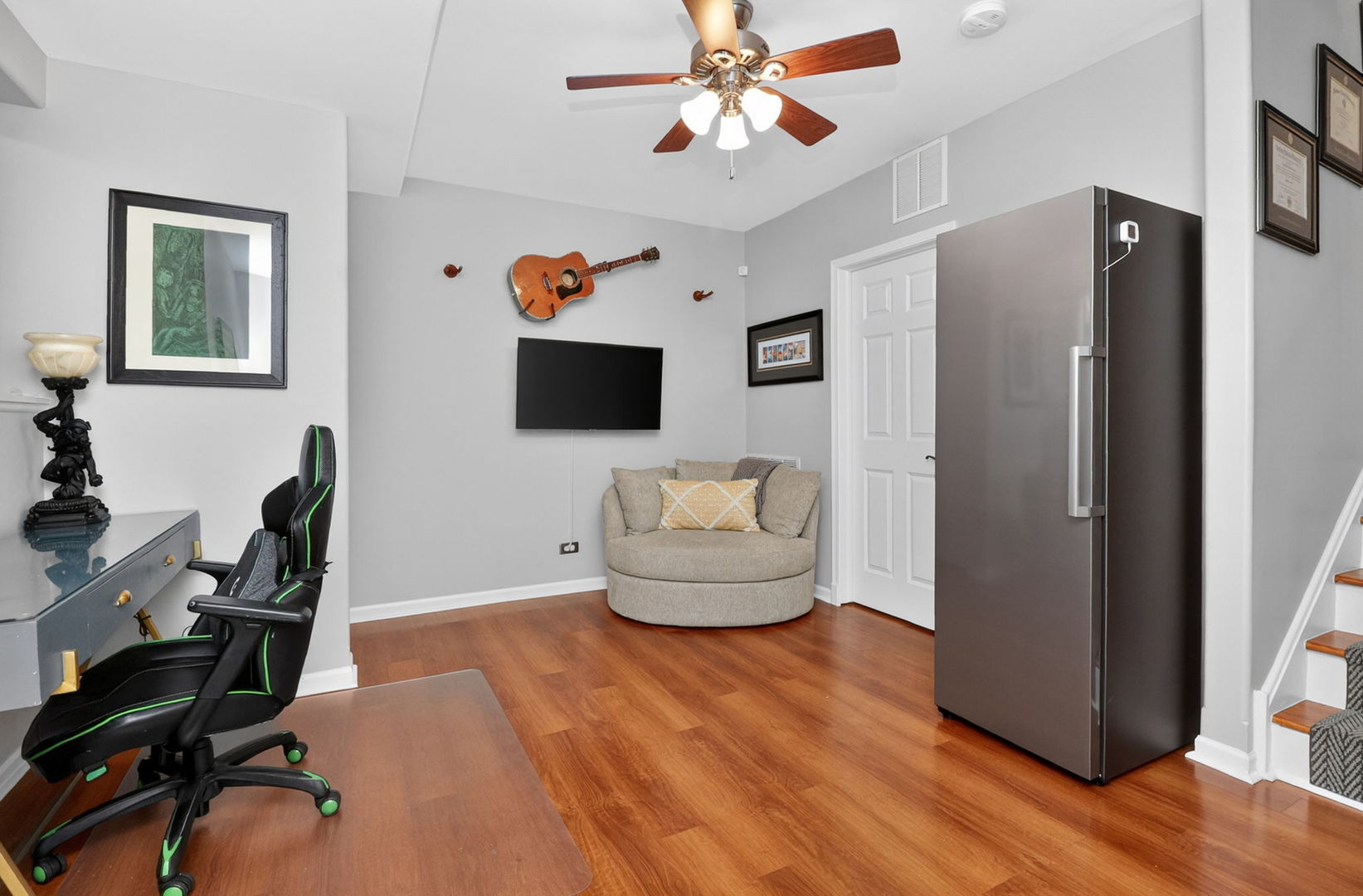 6035 River Bend Drive, Lisle, IL 60532