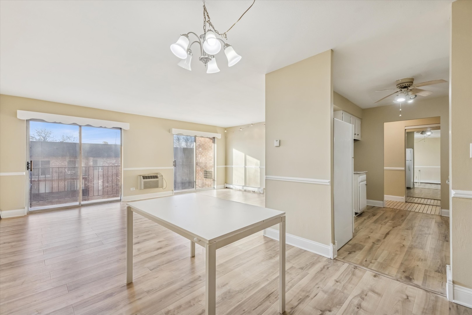 1041 N Mill Street #307, Naperville, IL 60563