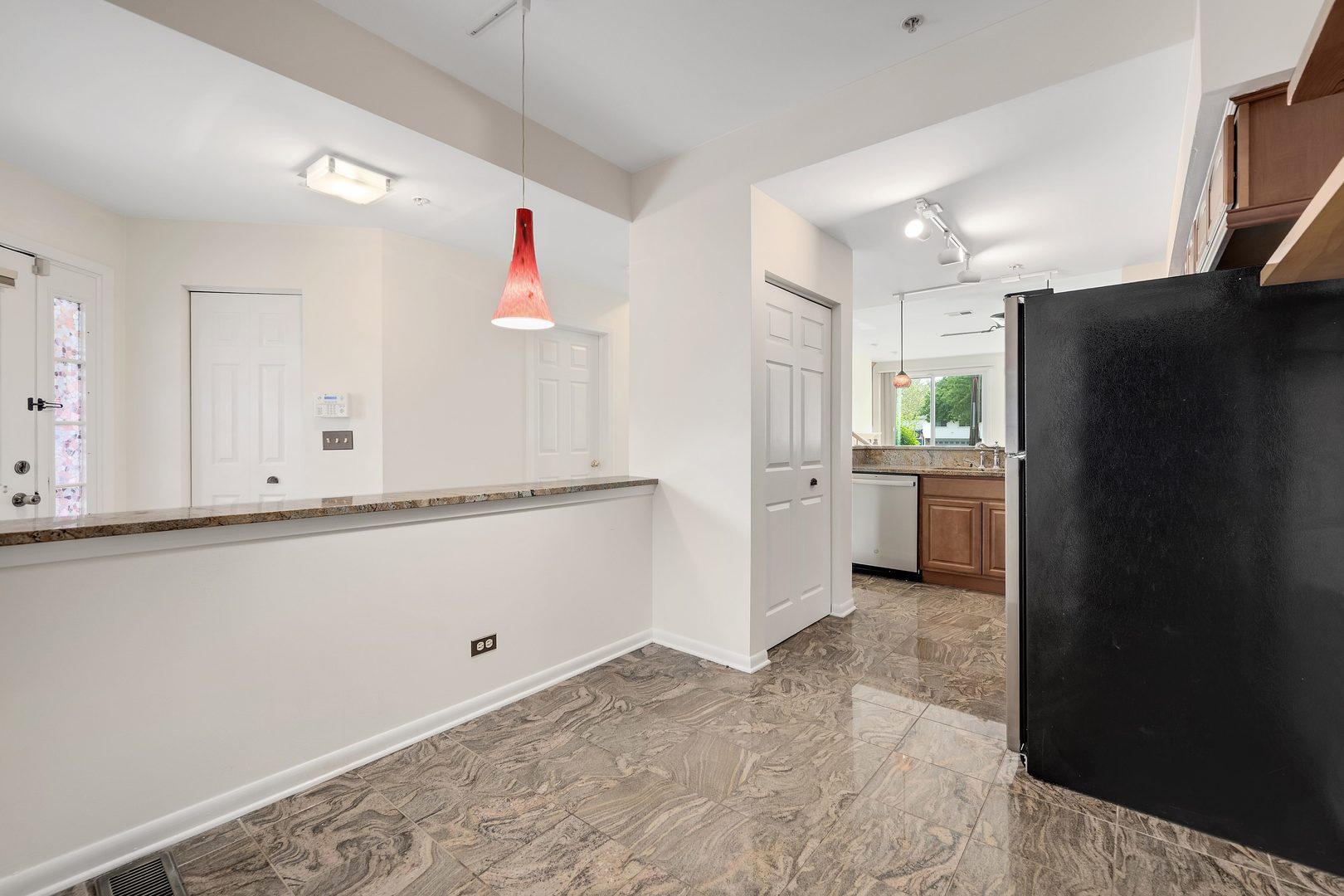 1008 E Wilson Avenue #1008, Lombard, IL 60148