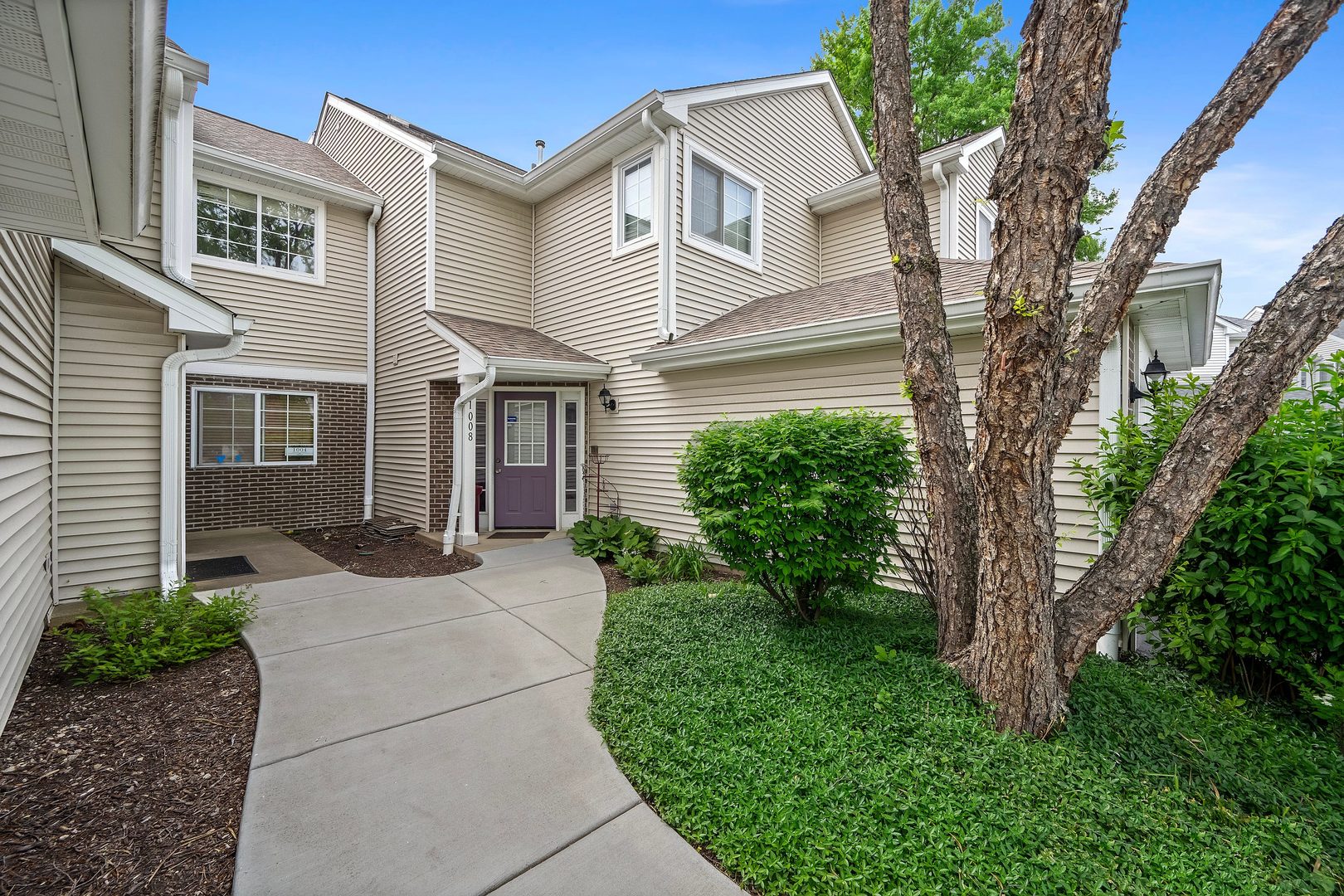 1008 E Wilson Avenue #1008, Lombard, IL 60148