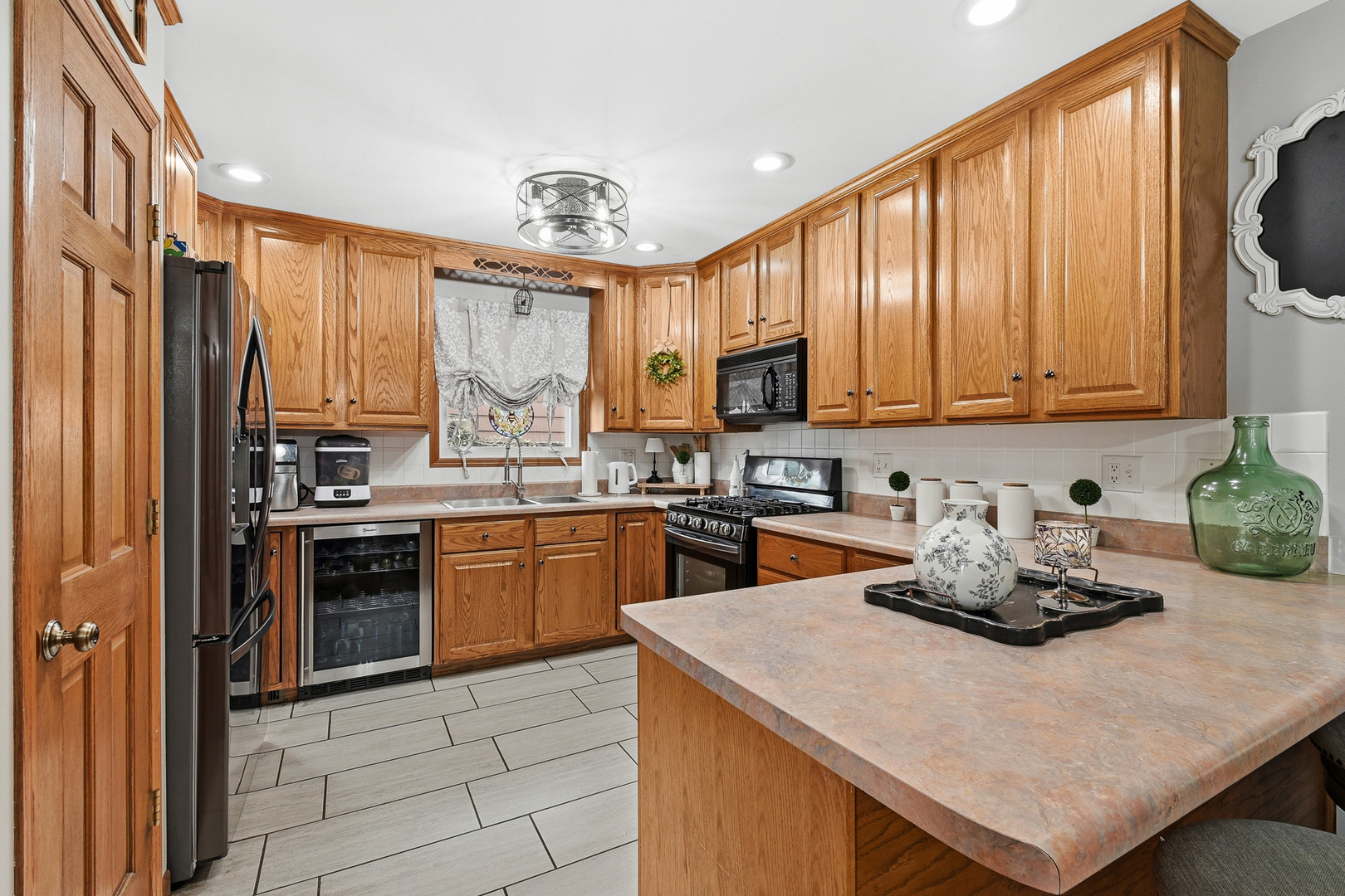 13109 Linder Avenue, Crestwood, IL 60418