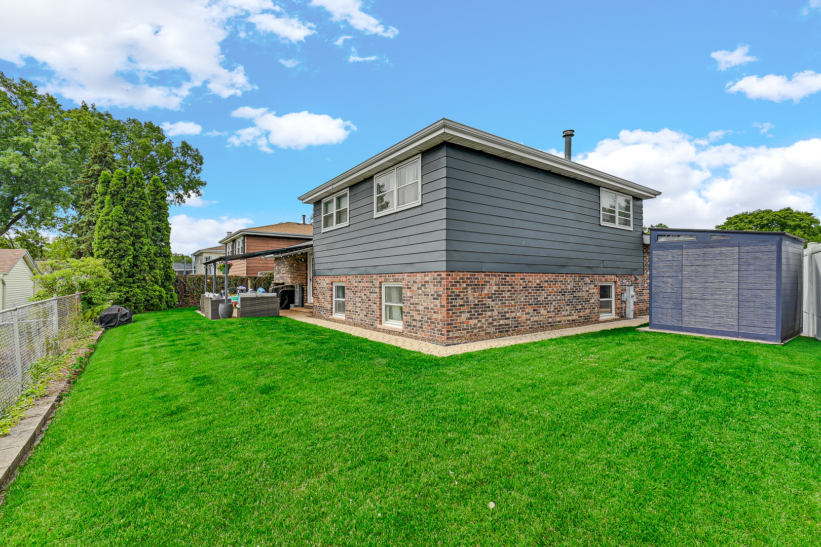 13109 Linder Avenue, Crestwood, IL 60418