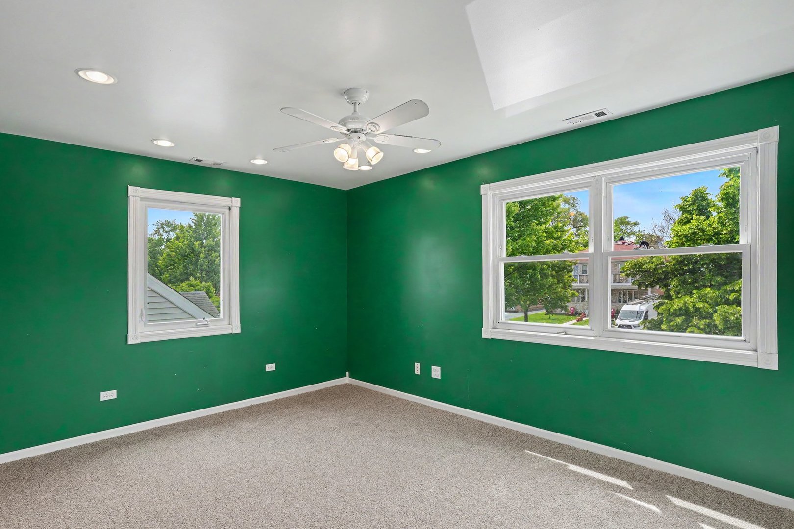 8243 N Ozanam Avenue, Niles, IL 60714