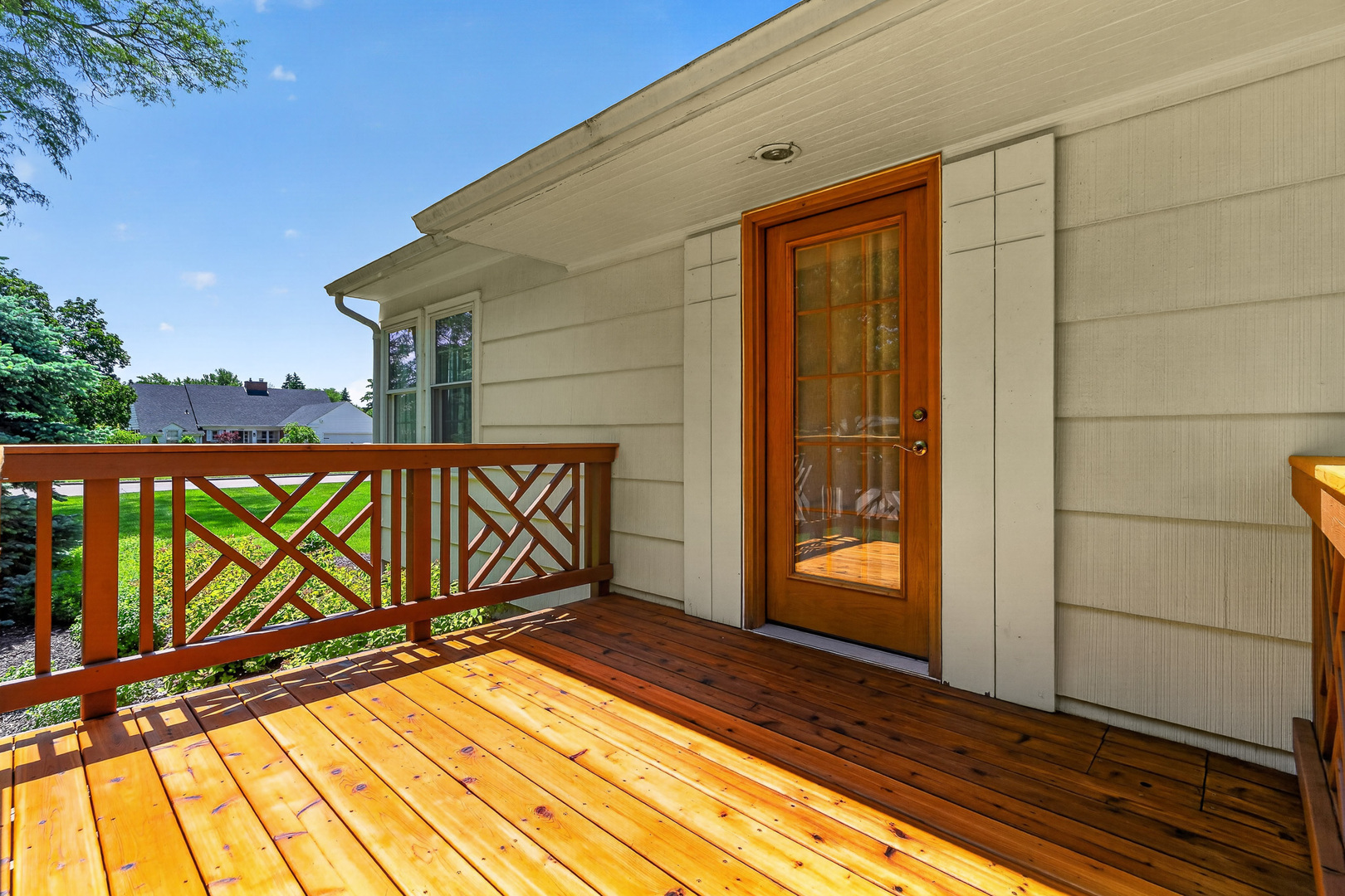 69 Central Avenue, Aurora, IL 60506