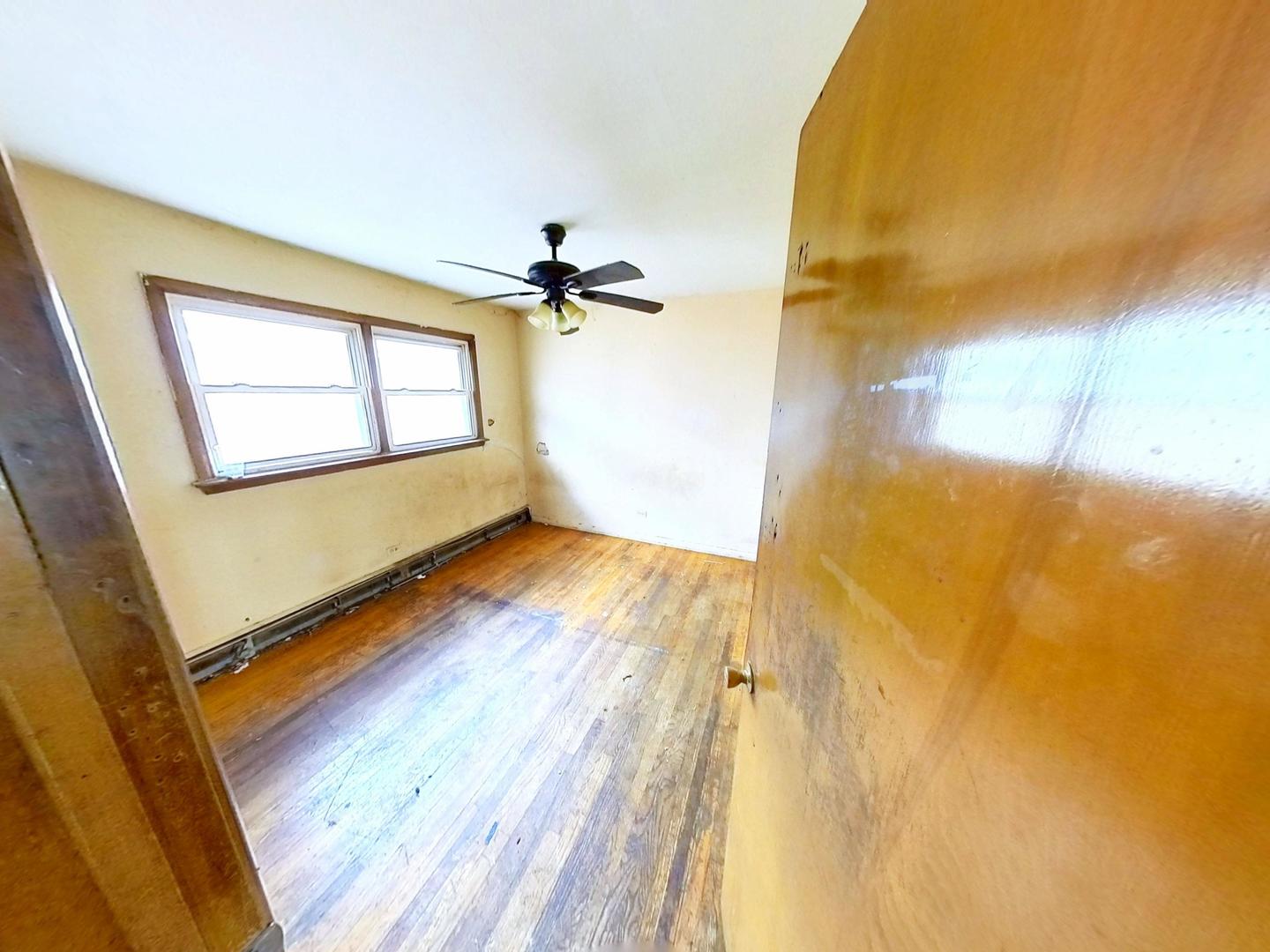 7448 S Maplewood Avenue, Chicago, IL 60629