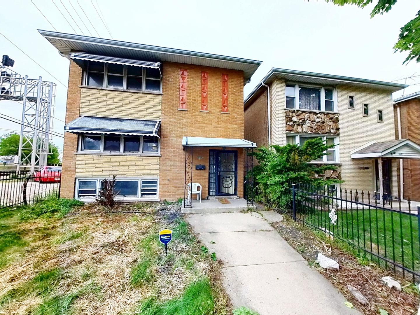 7448 S Maplewood Avenue, Chicago, IL 60629