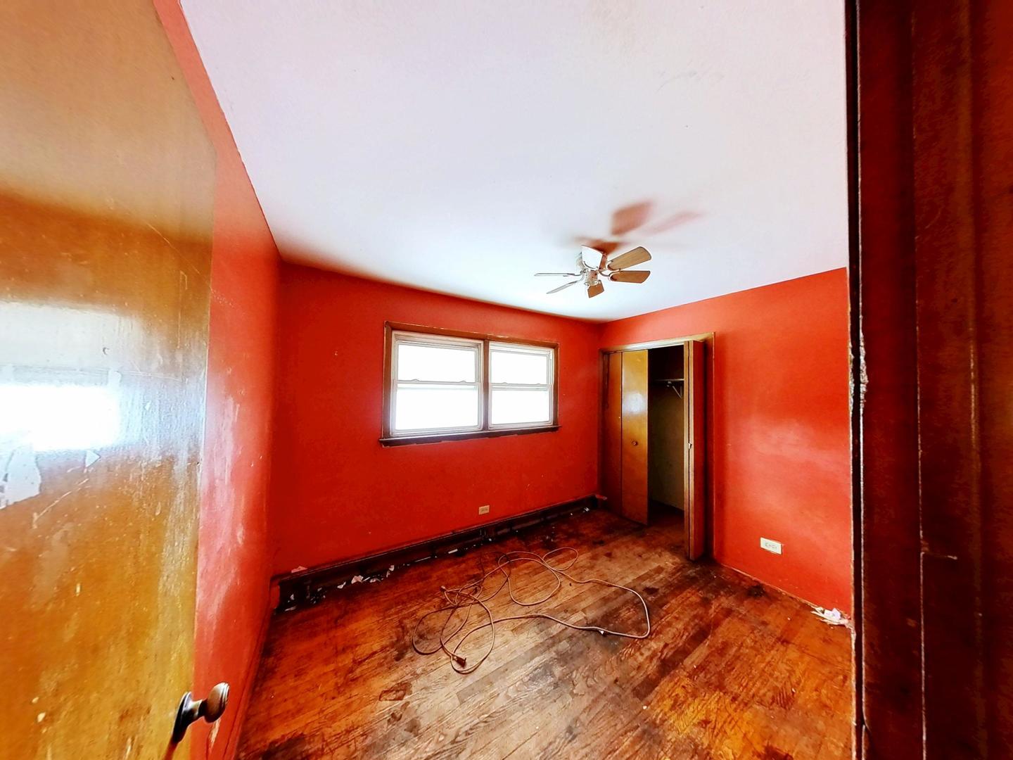 7448 S Maplewood Avenue, Chicago, IL 60629
