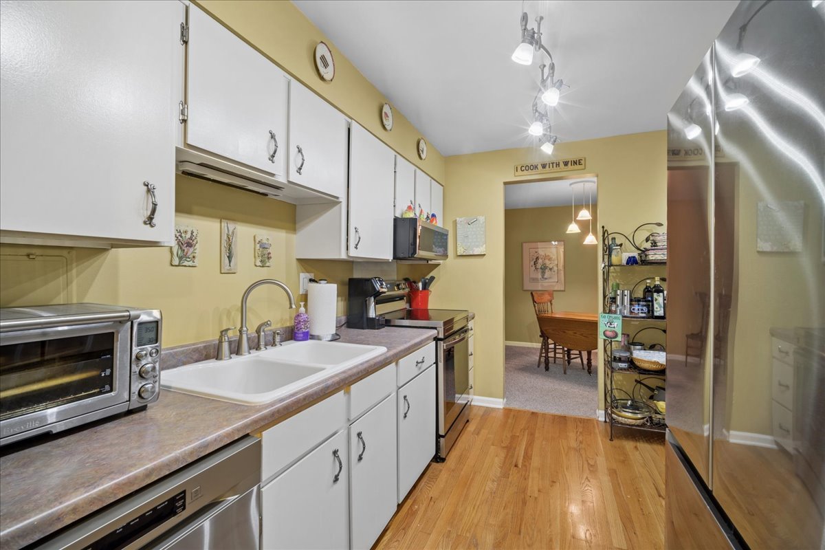 1515 E Central Road #462B, Arlington Heights, IL 60005