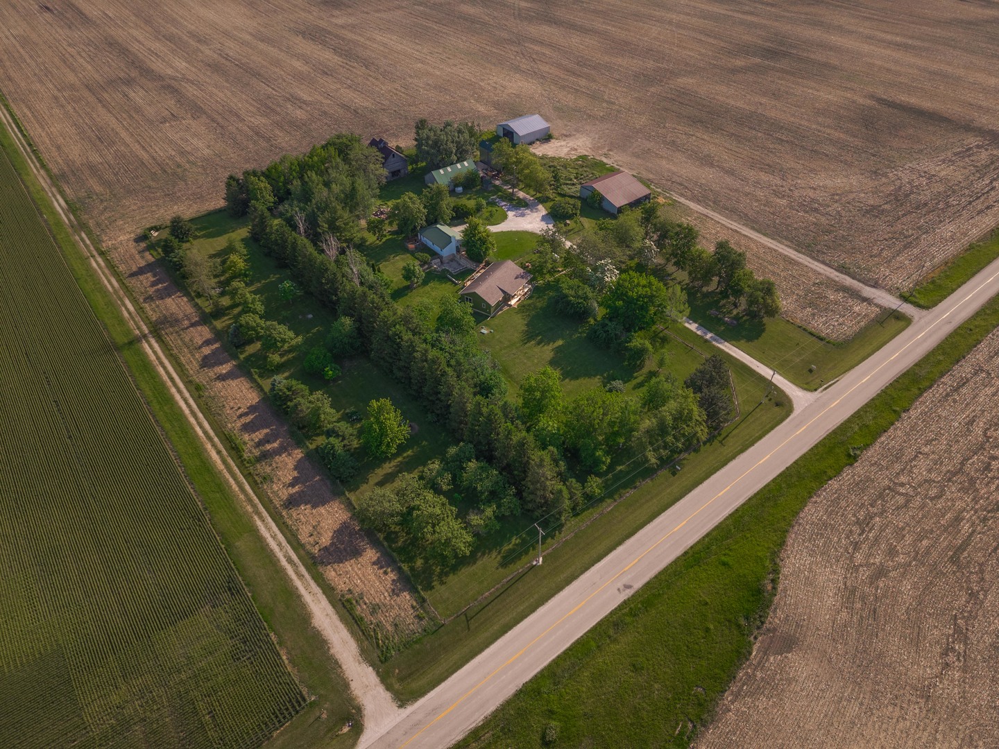 22037 E 2600 N Road, Odell, IL 60460