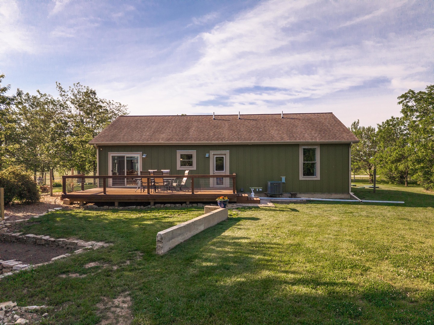 22037 E 2600 N Road, Odell, IL 60460