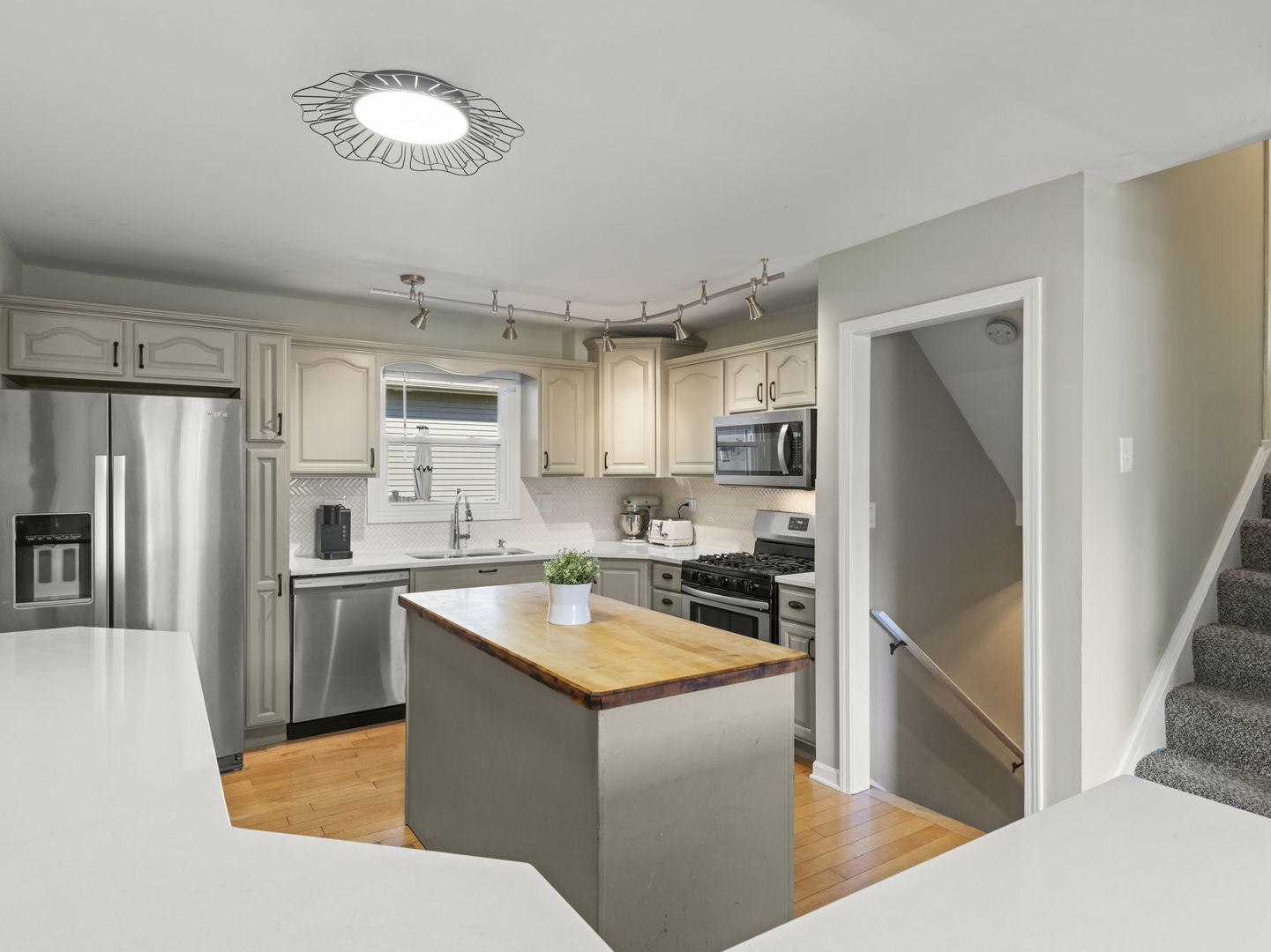 205 Terrance Drive, Naperville, IL 60565