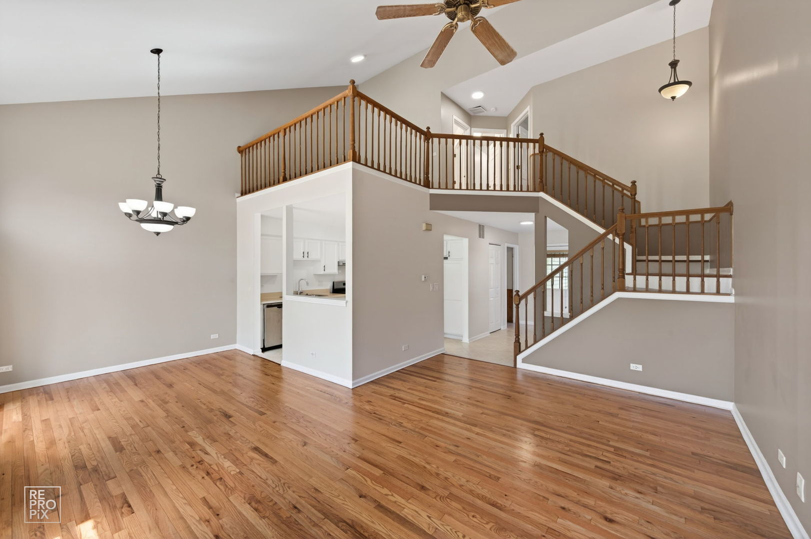 1008 Rockport Drive #1008, Carol Stream, IL 60188