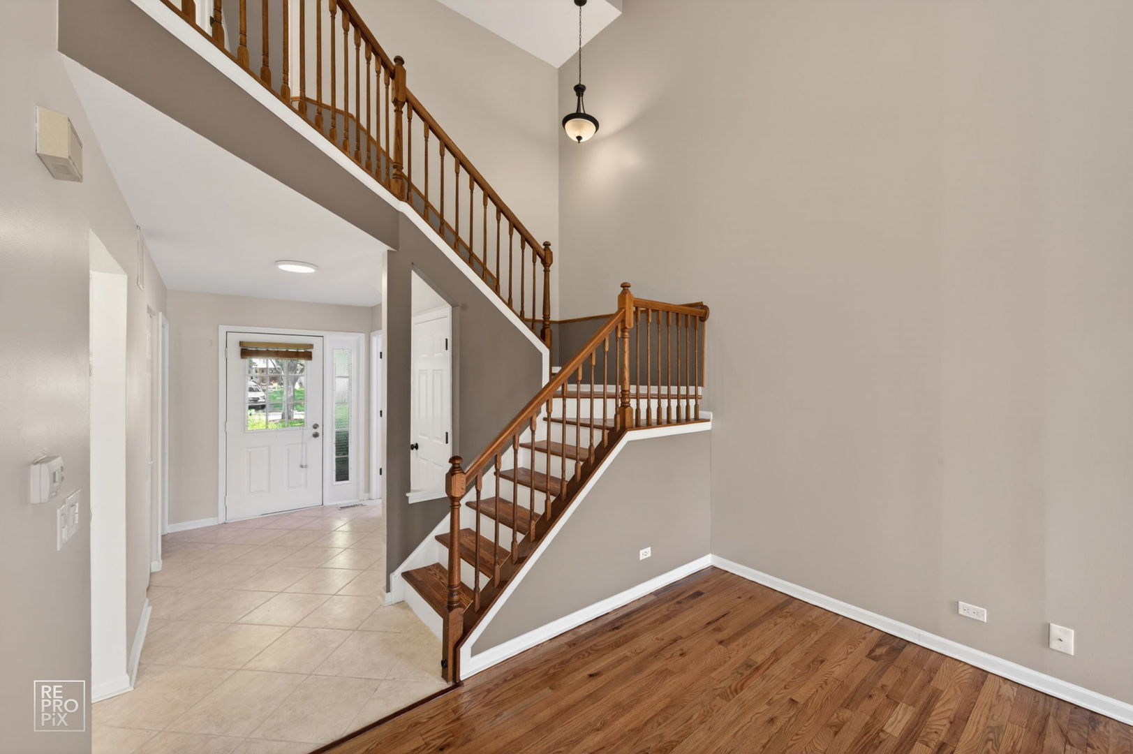 1008 Rockport Drive #1008, Carol Stream, IL 60188